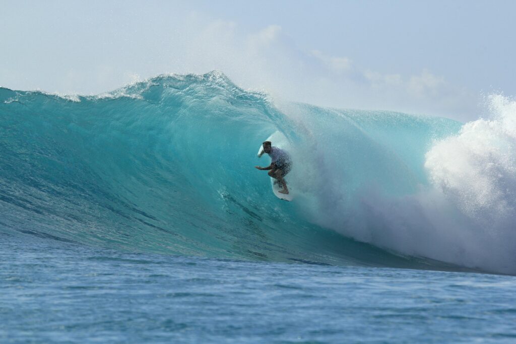 surf in weligama by surf and stay